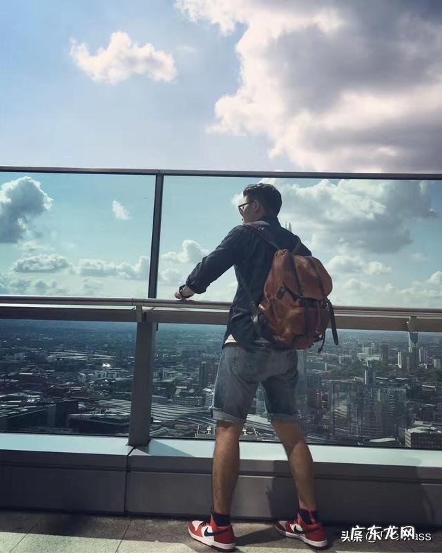 男士双肩包哪个牌子实惠好看?