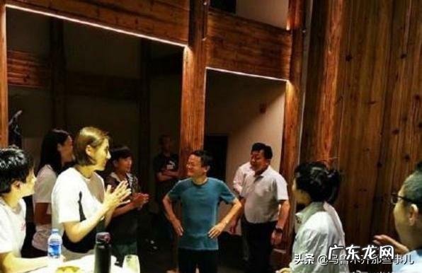 马云宴请中国女足,兑现去年亚运会承诺,将会出资对中国女足整体进行赞助。如何评价?