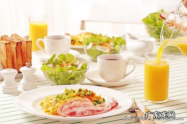 健身教练说半年甚至三个月就可以帮你塑造成魔鬼身材和健美身材?你怎么看?