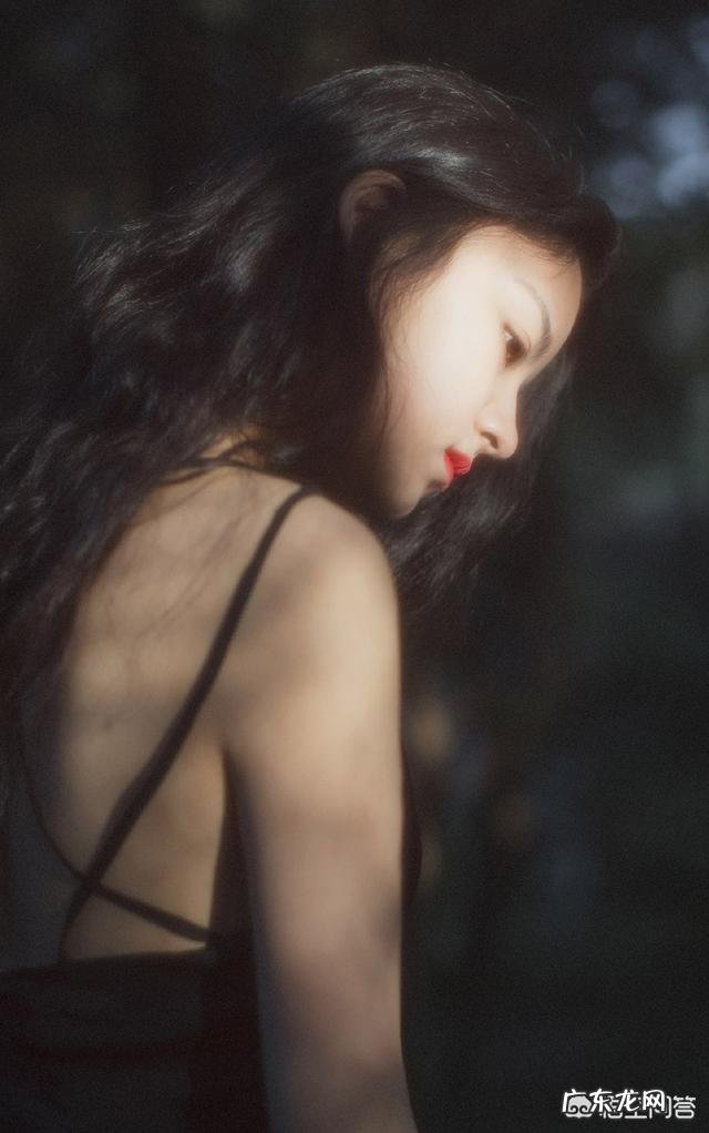 拍摄美女时，如何拍出更有气质的美女？