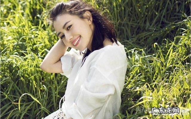 农村老话“男要俏一身皂,女要俏一身孝”,说的是什么意思?