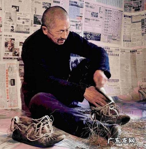 农村老话“男要俏一身皂,女要俏一身孝”,说的是什么意思?