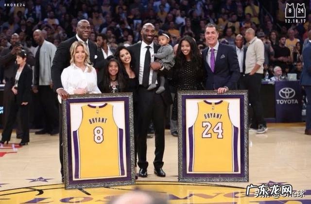为什么科比的球衣从8号,换到24号,24号意味着什么?
