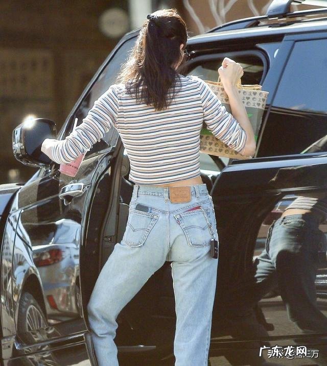 没屁股大腿细适合穿哪种牛仔裤?