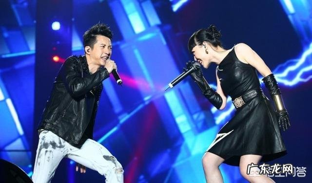 有人说好声音哈林导师一直在里面坐镇配角,一届没落下也一个冠军都没带出来,大家怎么看?