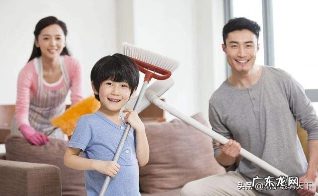 调皮爱动的男孩从小怎么教育？