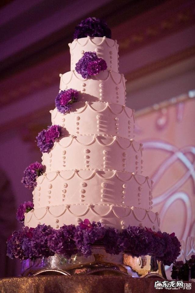 如何正确挑选结婚蛋糕呢?婚礼蛋糕一般几层?