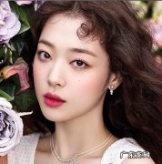 要不要纹美瞳线？