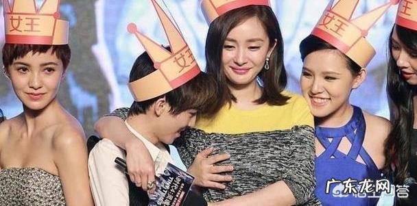 能瞬间让你笑到肚子疼的明星组合有哪些？