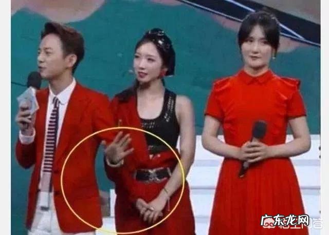 能瞬间让你笑到肚子疼的明星组合有哪些？