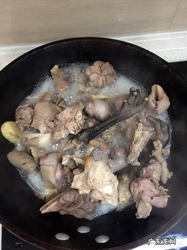 鸡汤怎么炖才好喝?