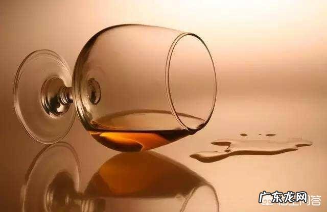 职场饭局多,如何喝酒才不会醉?