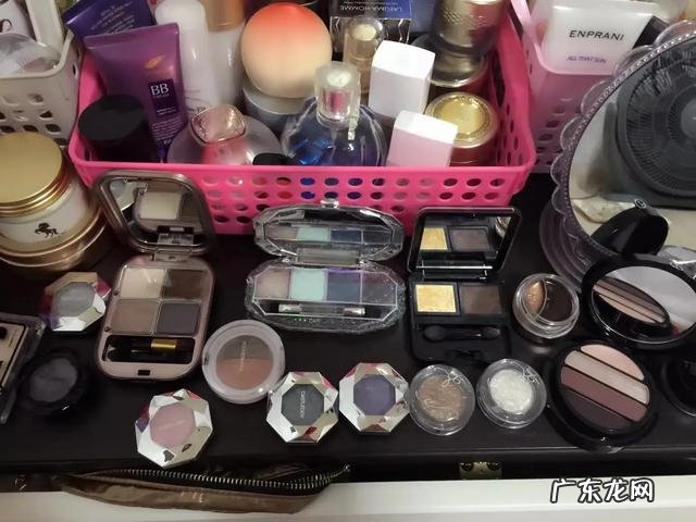 室友的哪些不该让你看的东西被你看到了