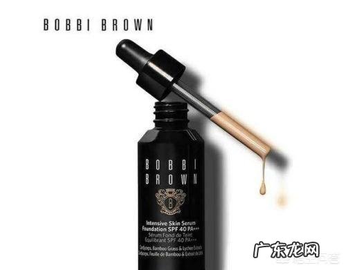 皮肤比较干，哪个牌子粉底好用？