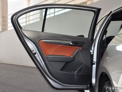 怎么解决用力关车门