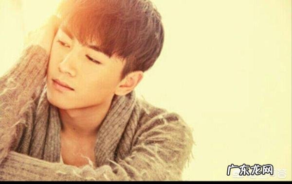 男生的衬衫怎么穿最有禁欲系老干部的感觉?