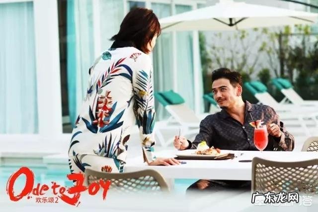 男生的衬衫怎么穿最有禁欲系老干部的感觉?