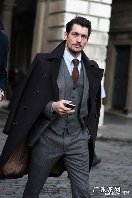 男生的衬衫怎么穿最有禁欲系老干部的感觉?