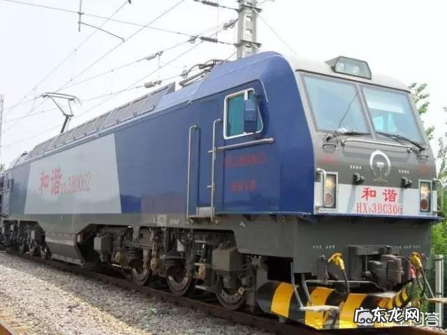 铁道旁牌子上写“禁止双弓”是什么意思?