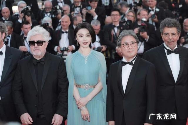 戛纳电影范冰冰作为评委选择了那些礼服?