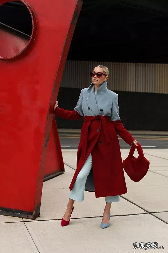 穿大衣跟阔腿裤应该搭什么鞋子?