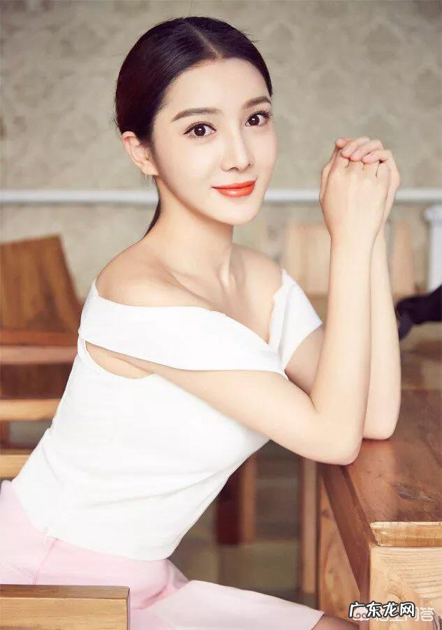 关于赵本山最美女徒弟任娇裸体跳楼结果是意外事件,大家怎么看?