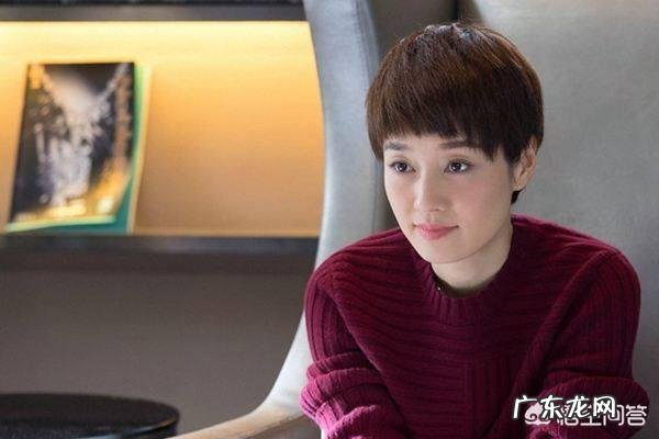 有人说明星们的素颜照简直天差地别，他们私下真的会像普通人一般邋遢吗？