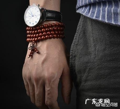 如何让自己喜欢的女孩知道自己在暗恋她？