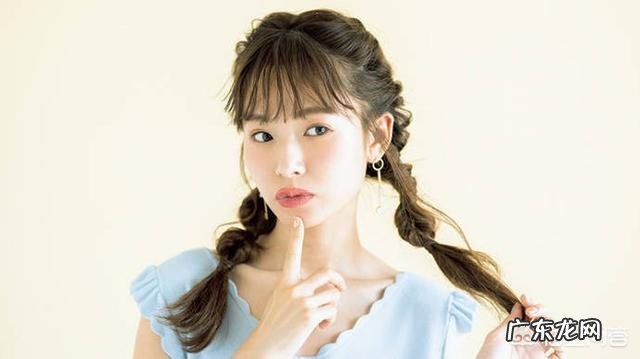 抛弃丸子头,还有哪些好看又日常的发型可以扎?