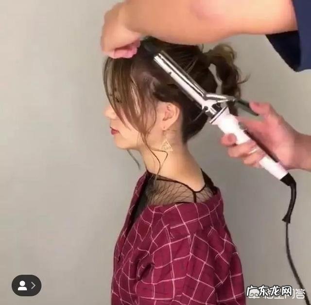 抛弃丸子头,还有哪些好看又日常的发型可以扎?