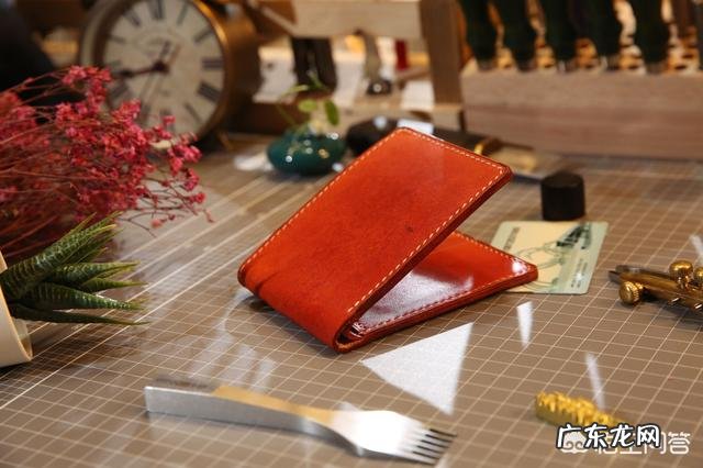哪个牌子的男士钱包比较好?