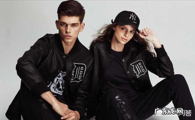 有什么好看又不贵的情侣装?