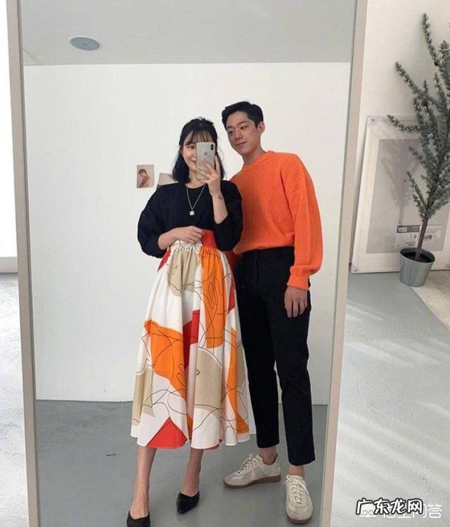 有什么好看又不贵的情侣装?