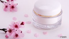 雅漾修复霜怎么用