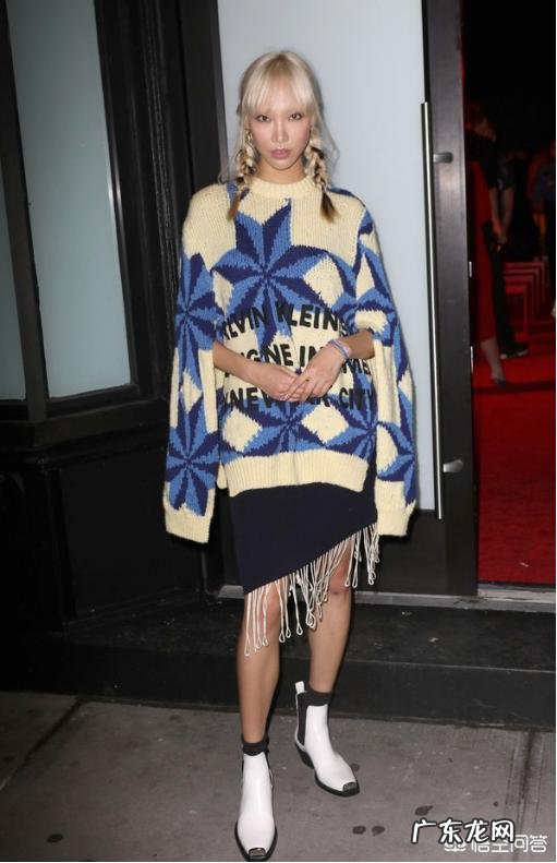 秋季哪些颜色款式的短靴好搭配,又时尚?你最常穿的是哪种?