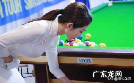 最近很火的台球裁判王钟瑶是什么来头?亨德利为什么夸她是大场面裁判?