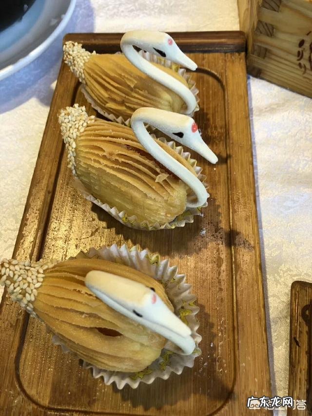 出去聚餐，吃什么比较好？有什么好的推荐吗？