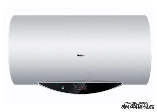 家里装修房屋要购热水器，请问电热水器燃气热水器和太阳能热水器哪一款适合家庭使用？