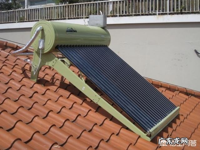 家里装修房屋要购热水器，请问电热水器燃气热水器和太阳能热水器哪一款适合家庭使用？