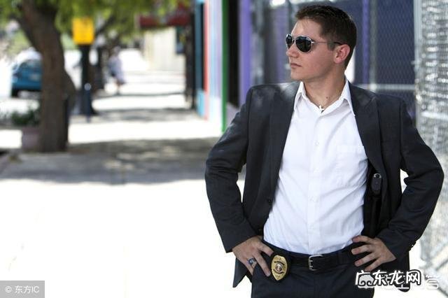 休闲西装，如何穿出男士魅力？