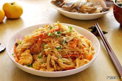 鸡蛋炒粉丝