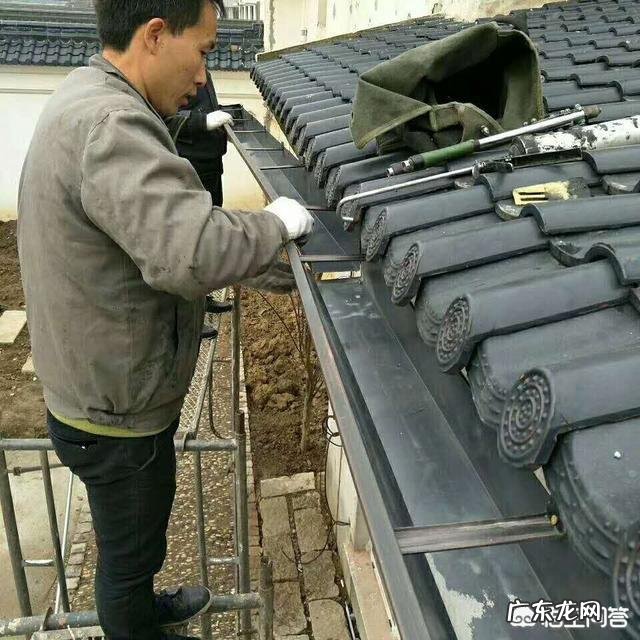 农村自建房,房檐下弄个天沟有组织排水实用么?你怎么看?