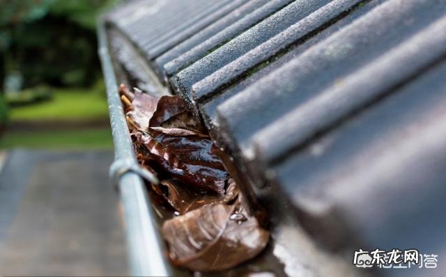 农村自建房,房檐下弄个天沟有组织排水实用么?你怎么看?