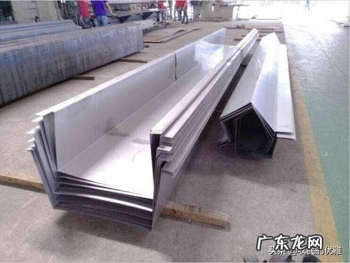 农村自建房,房檐下弄个天沟有组织排水实用么?你怎么看?