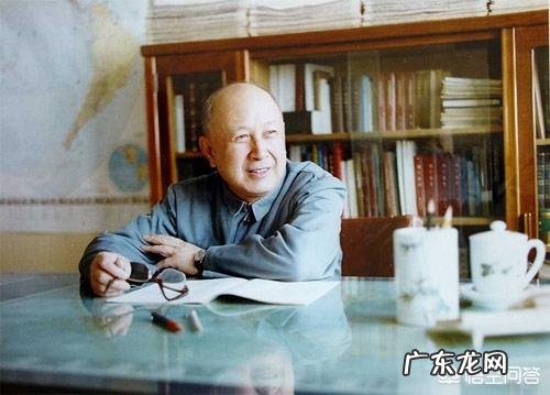 如何看待钱学森晚年支持研究气功和人体科学？