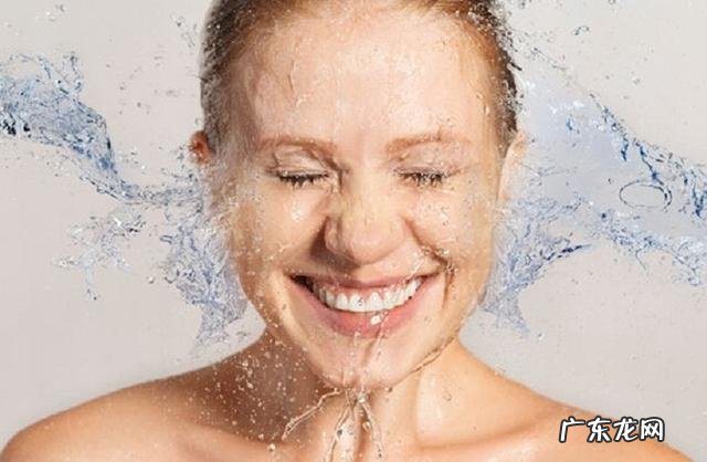 肌肤缺水的几点,你中招了吗