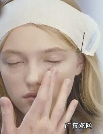 肌肤缺水的几点,你中招了吗