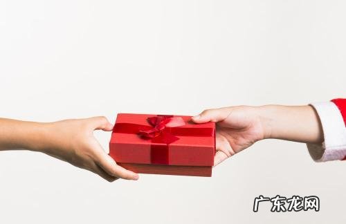 朋友过生日,要送什么礼物呢?