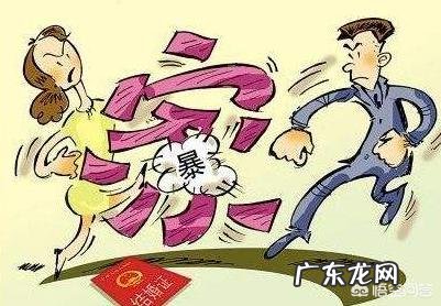 我的原生家庭糟糕到无法形容。表面上像个正常人,内心深处早已崩溃。我该怎么办?