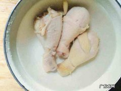 烀鸡腿的方法